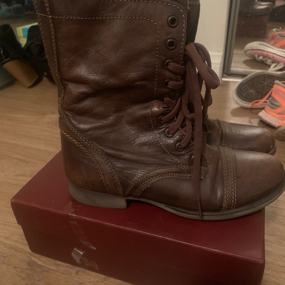 Steve Madden combat boots